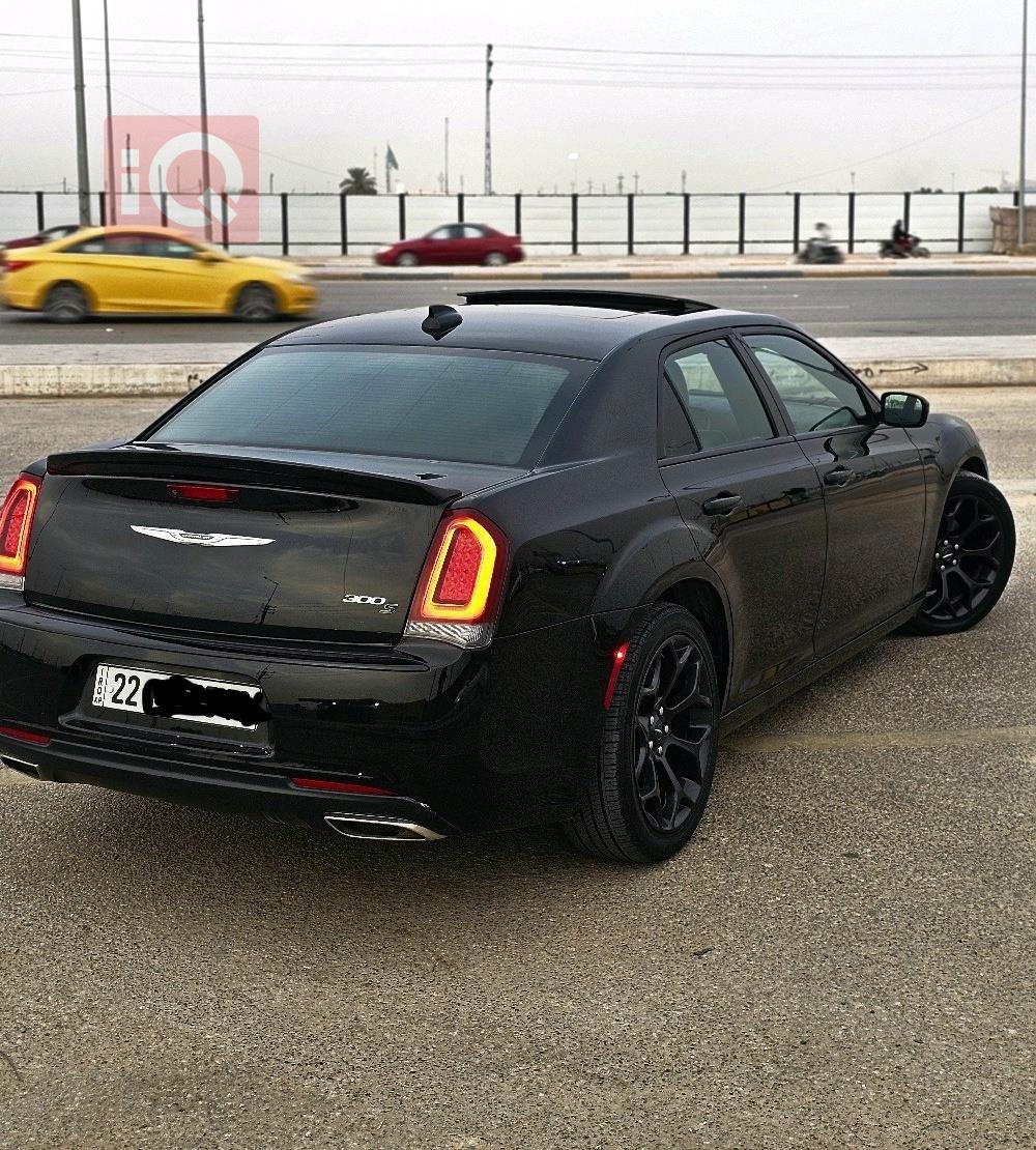 Chrysler 300